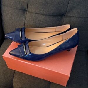 Elegant Navy Blue Women's Shoes